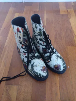 Botas Rogue Wolf Florales
