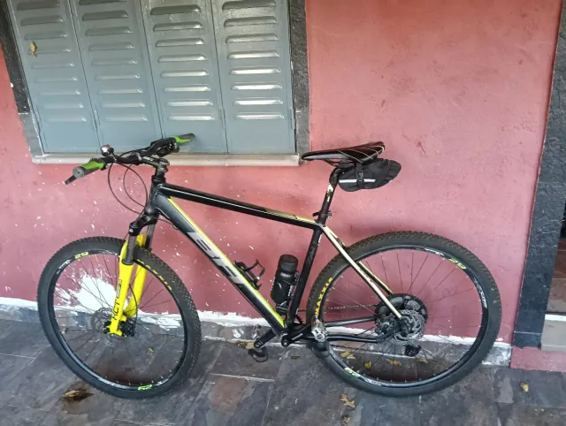 Bicicleta BH Spike 3.0