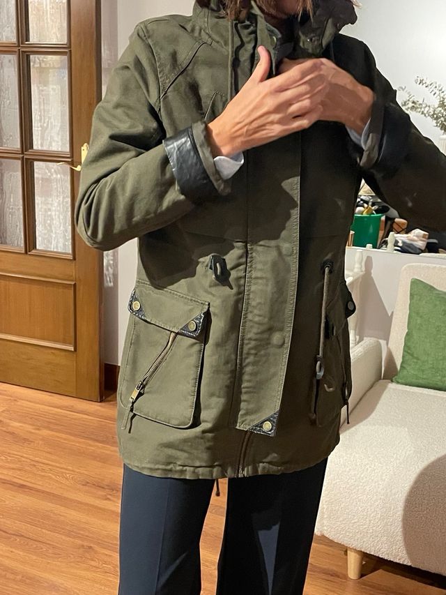 Parka Verde Militar Bershka Mujer