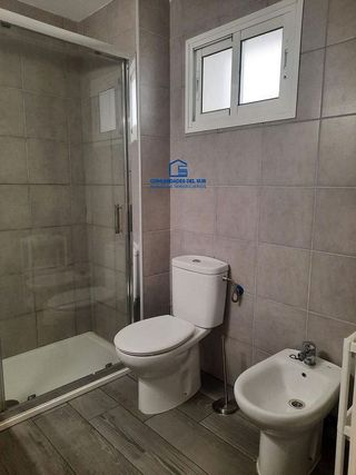 Piso en alquiler en Cortadura - Zona Franca  en Cádiz