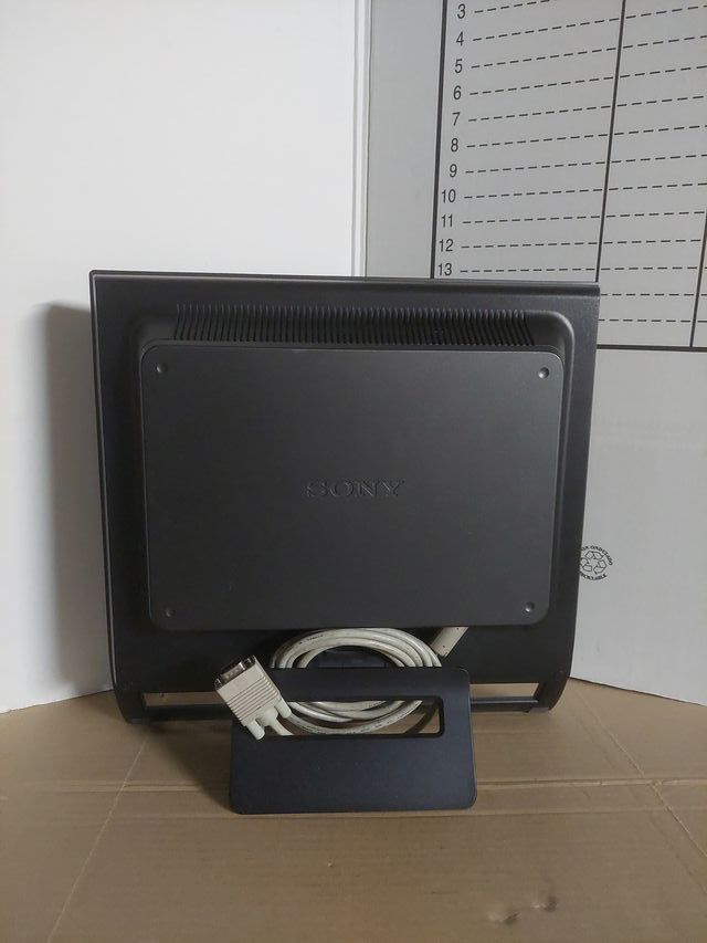 Monitor Sony Ordenador 17"