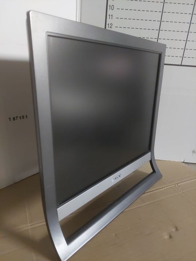Monitor Sony Ordenador 17"