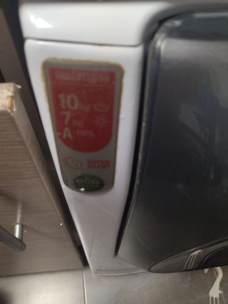 Lavadora secadora hotpoint aristón aqualtis 10 kg