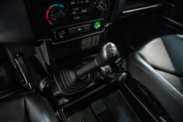 LAND ROVER DEFENDER 110SW E 2.2L DIESEL