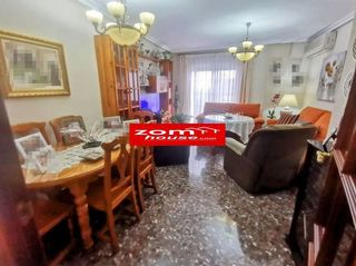 Piso en venta en Ctra. Circunvalación - La Magdalena en Jaén
