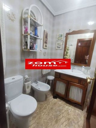 Piso en venta en Ctra. Circunvalación - La Magdalena en Jaén