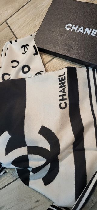 Sciarpa Chanel donna