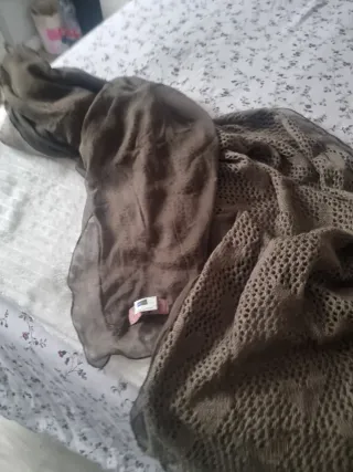 Fular tejido marrón/verde oliva