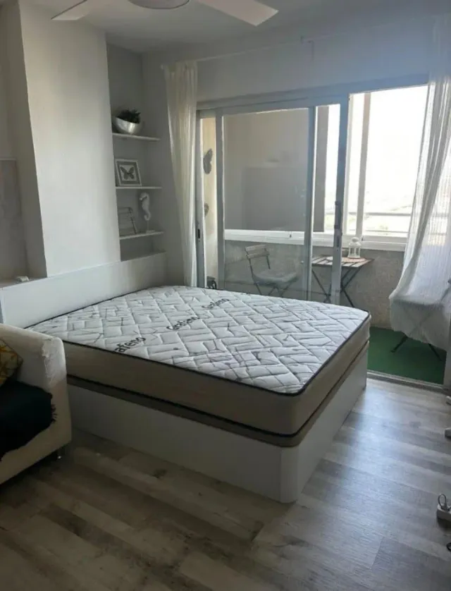 Canapés in offerta per chiusura, tutto nuovo e di alta qualità