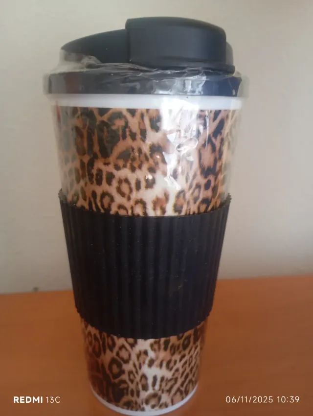 Vaso café térmico estampado leopardo