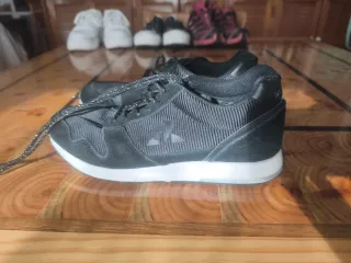 Deportivas negras talla 38