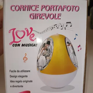 Cornice portafoto girevole con musica