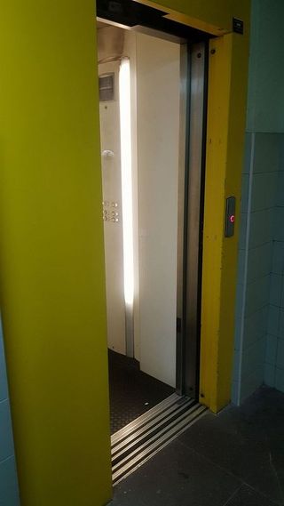 Garaje en venta en Universidad - Los Lirios en Logroño