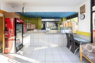 Local comercial en venta en Polígono Cartuja – La Paz en Granada