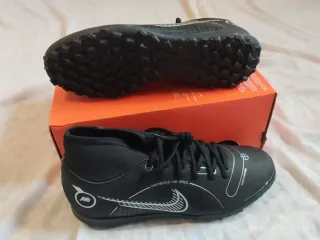 Botas de fútbol sala Nike Negras