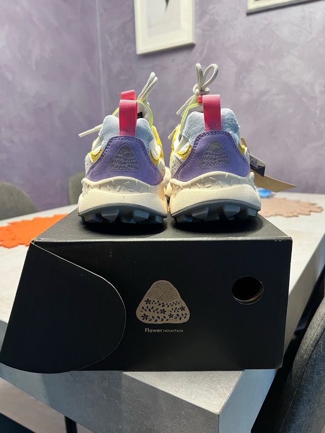 Zapatillas Flower Mountain Naranja y Blanco