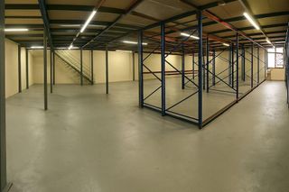 Nave industrial en alquiler en Polígono del Aeropuerto en Manises