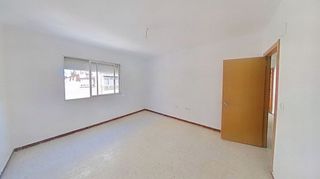 Piso en alquiler en Parque Victoria Eugenia en Málaga