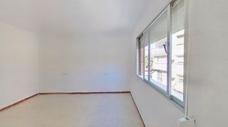 Piso en alquiler en Parque Victoria Eugenia en Málaga