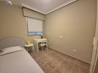 Piso en alquiler en PAU 2-600 en Puertollano