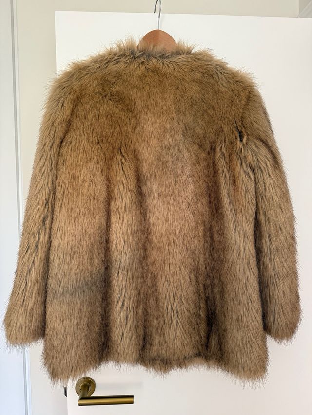Abrigo pelo sintético Zara Talla L