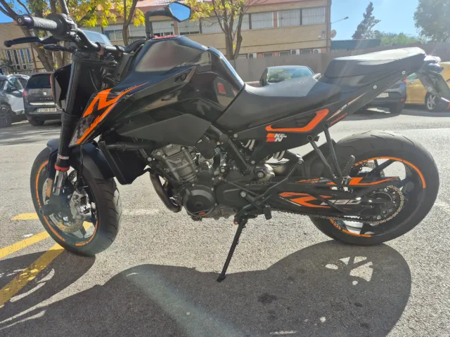 KTM 890 Duke 115cv 20.000km