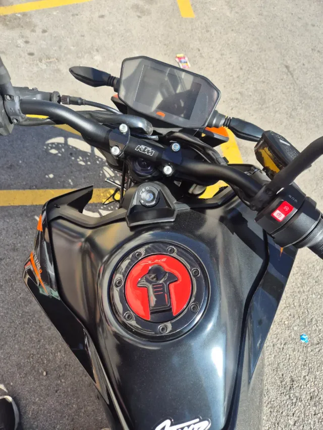 KTM 890 Duke 115cv 20.000km