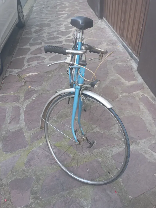 Bicicleta azul vintage