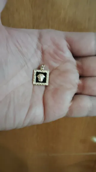 Colgante Ver oro 18 Cua nueva fabricación