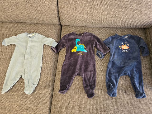 Lote (37 prendas) Ropa Bebé 0-3 Meses