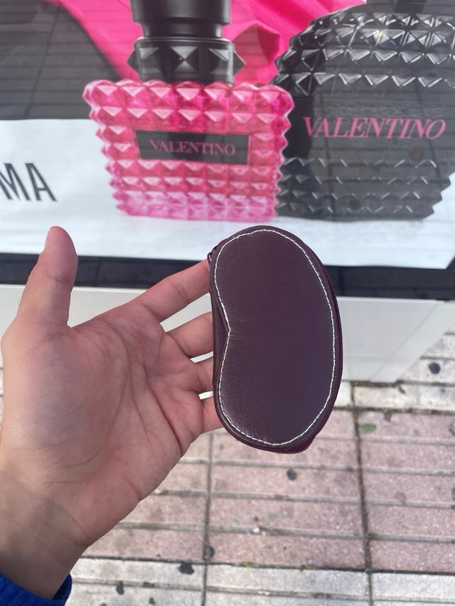 Kit manicura compacto Valentino - como nuevo