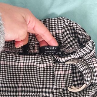 Falda pantalón cuadros Bershka Talla S