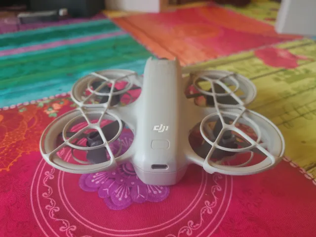 DJI Mini Drone + 2 Baterias + Carregador