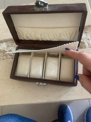 Estuche piel marrón para pulseras/relojes