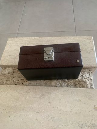 Estuche piel marrón para pulseras/relojes