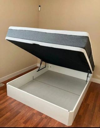 Canapé abatible y colchón