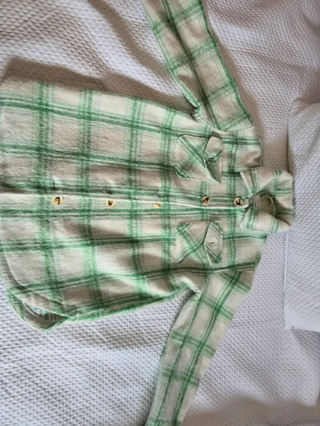Camisa abrigosa cuadros verde y blanco