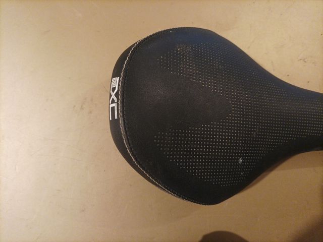 Lote 3 sillines bicicleta por 25 euros