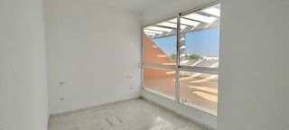 Ático en alquiler en Zona Avda. Juan de Diego - Parque Municipal  en Bormujos