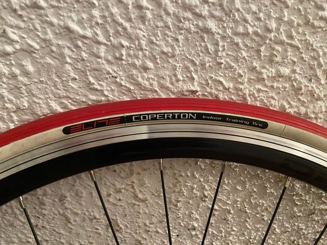 Rueda de carretera Gurpil. completa para rodillo