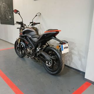 QJ MOTOR SRK 125S 2025  NUEVA