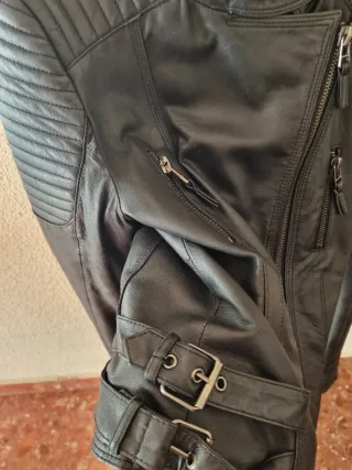 Cazadora Piel Zara Negra