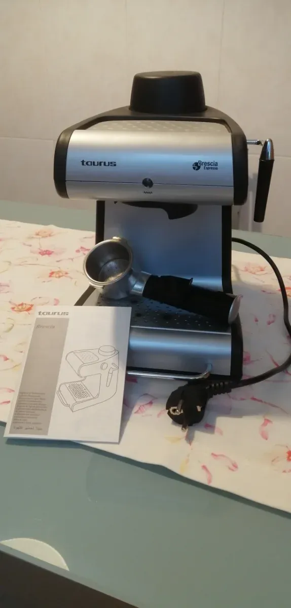 Cafetera Taurus Brescia Espresso