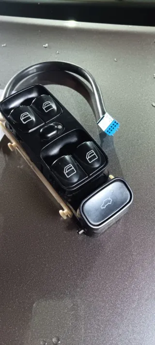 Mando elevalunas conductor W203