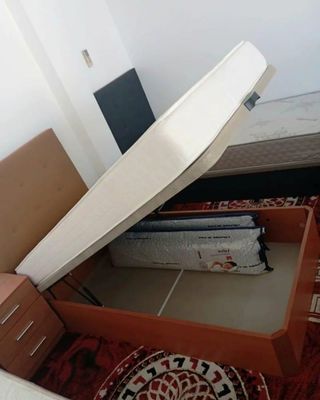 Canapé abatible y colchón