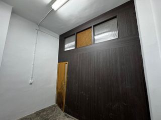 Local comercial en venta en Massanassa