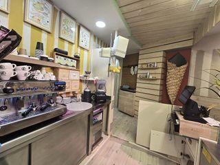 Local comercial en alquiler en Eixample Nord – La Devesa en Girona