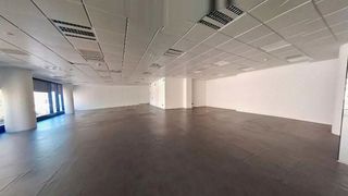 Oficina en venta en Bufalà en Badalona