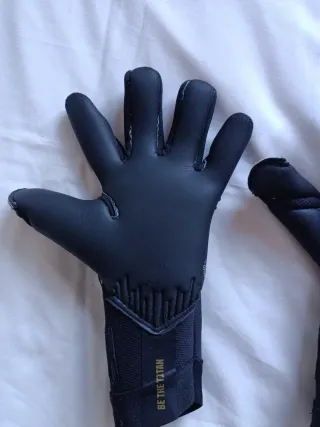 Guantes Portero Titán Niño