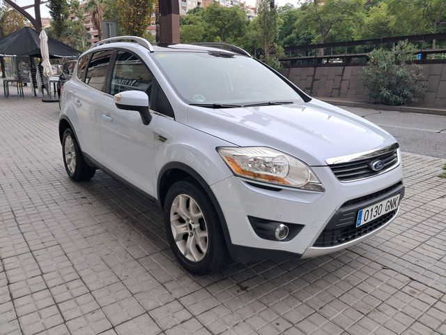 Ford Kuga 2.0 TDCi 2WD Titanium